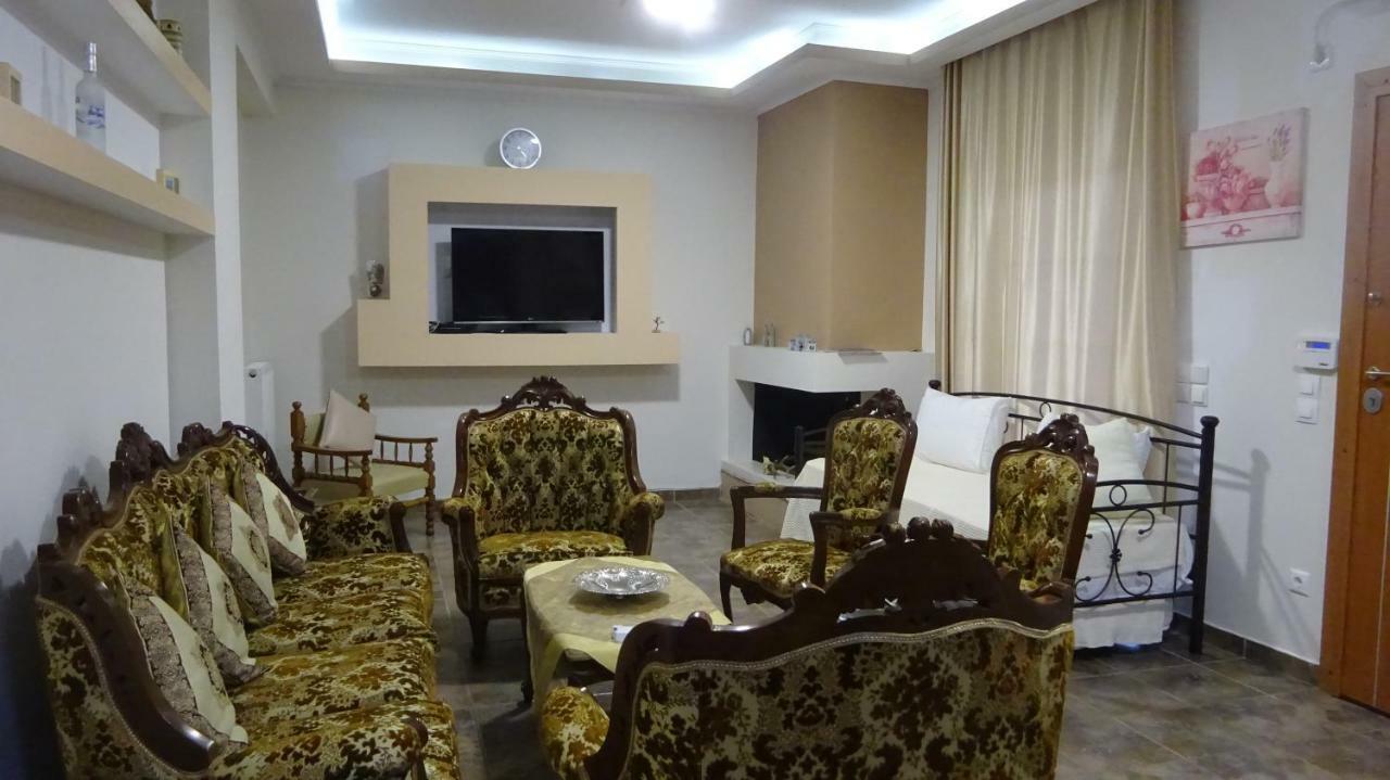 Апартаменты Kostas Family House Като-Ассос Экстерьер фото